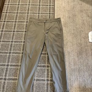 Men’s Dark Gray Lululemon Commission Slim Pants